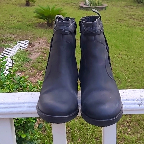 Palladium Leather Booties ❤ - Picture 3 of 8